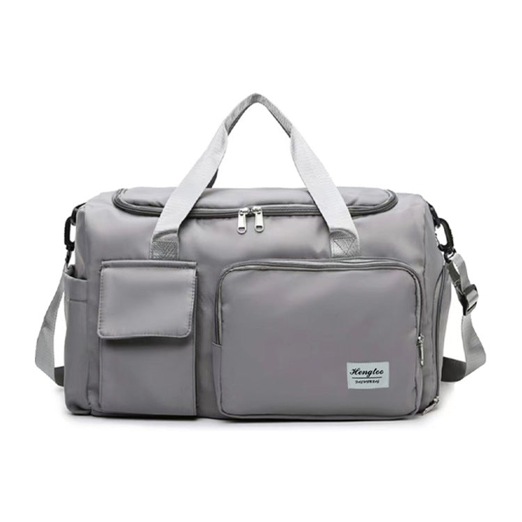 Aura Sport Bag: estilo y resistencia en un solo bolso.